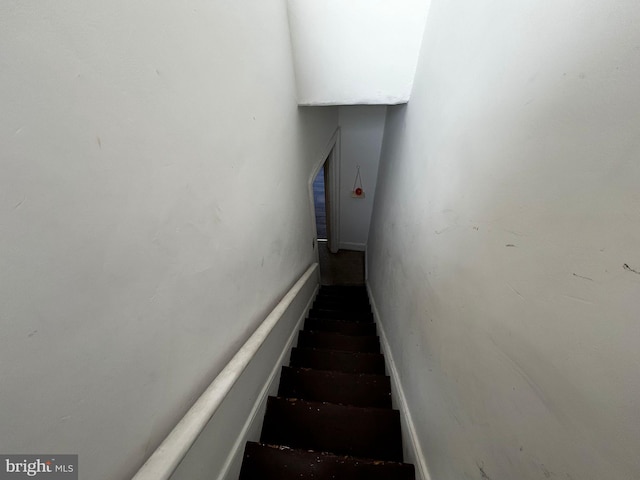 342 S 4th St, Reading, PA 19602 - view of stairs