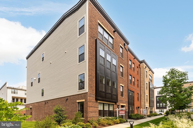 7458 Backett Wood Ter Unit 401, Mclean, VA 22102 - view of building exterior