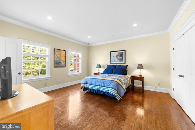 4491 Province Line Rd, Princeton, NJ 08540 - bedroom with crown molding, baseboards, wood finished floors, and recessed lighting