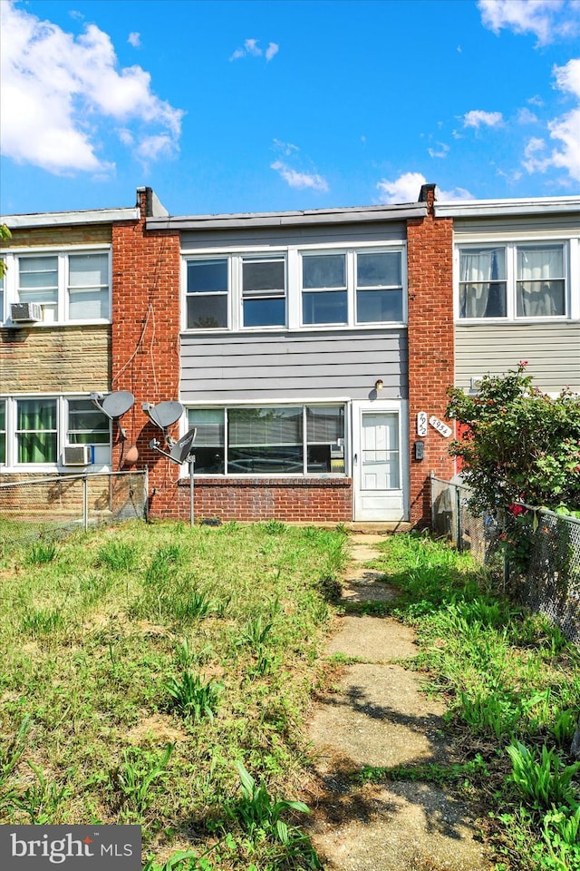 7952 Eastdale Rd, Baltimore, MD 21224 - view of property with brick siding