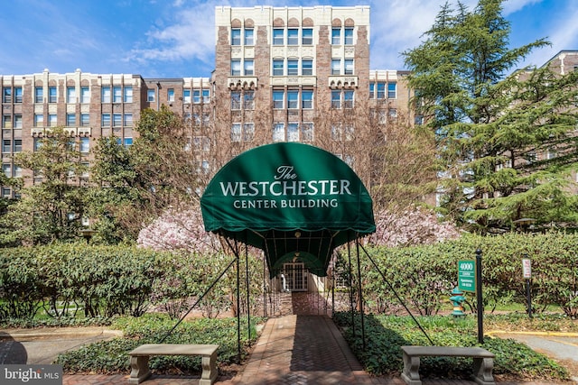4000 Cathedral Ave NW Unit 406B, Washington, DC 20016 - view of property's community