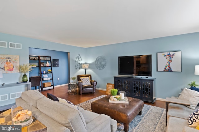 1900 Preserve Ln, Palmyra, PA 17078 - living room with wood finished floors