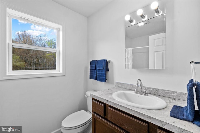 228 Cranberry Dr, Blakeslee, PA 18610 - full bathroom featuring vanity, toilet, and a shower
