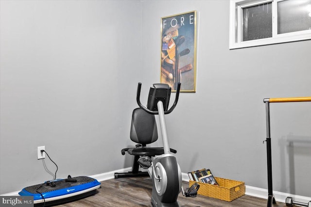 228 Cranberry Dr, Blakeslee, PA 18610 - exercise area with wood finished floors and baseboards