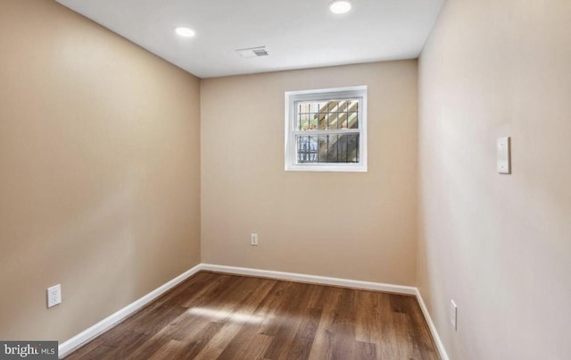 6715 Valley Park Rd, Capitol Heights, MD 20743 - spare room with baseboards, wood finished floors, and recessed lighting