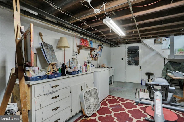 1322 Brooke Blvd, Reading, PA 19607 - unfinished basement with washer / clothes dryer
