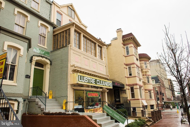 1413 Hopkins St NW, Washington, DC 20036 - view of building exterior featuring entry steps