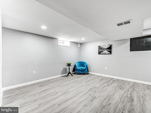 3812 Midheights Rd, Baltimore, MD 21215 - unfurnished room with wood finished floors, baseboards, and recessed lighting