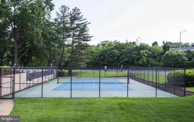 1300 Army Navy Dr Unit 803, Arlington, VA 22202 - view of tennis court