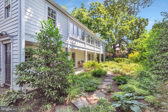 323 N Patrick St, Alexandria, VA 22314 - view of yard