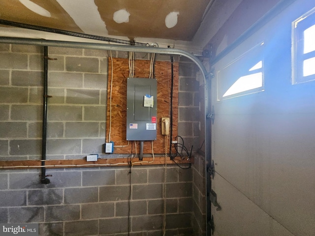 1139 Bradley Rd, Pasadena, MD 21122 - utilities featuring electric panel