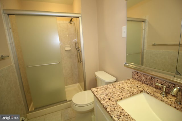 236 Vernon Rd, Monroe Township, NJ 08831 - full bath with a shower stall, vanity, toilet, and tile patterned flooring