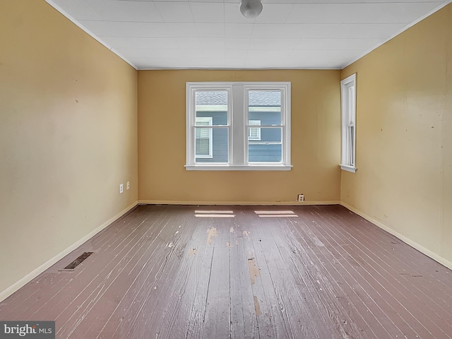 123 W Foundry St, Millville, NJ 08332 - unfurnished room with hardwood / wood-style flooring and baseboards