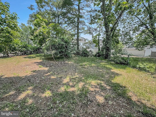 123 W Foundry St, Millville, NJ 08332 - view of yard