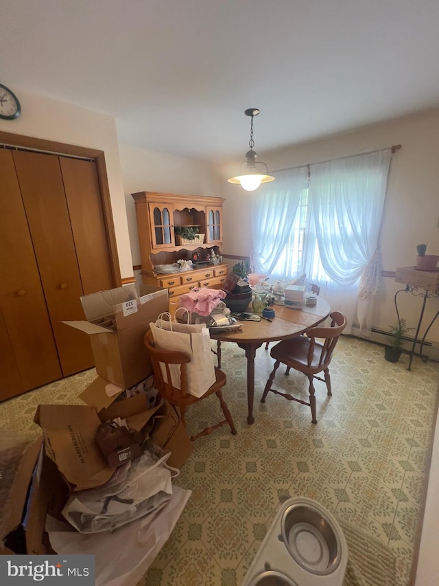 8 Cedar Rd, Mount Pocono, PA 18344 - view of dining area