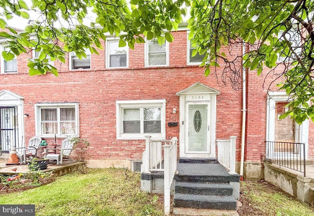5603 Clearspring Rd, Baltimore, MD 21212 - view of property featuring brick siding