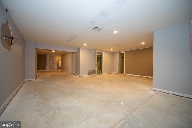 112 Jeffords Ct Unit 1601, Phoenixville, PA 19460 - empty room featuring concrete flooring and recessed lighting
