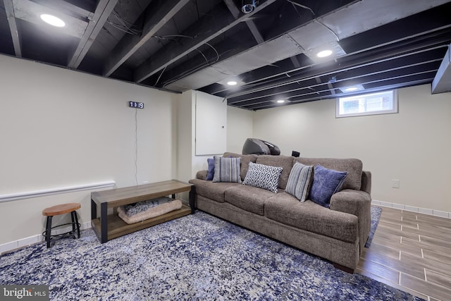 1304 Maple Ave, Lancaster, PA 17603 - living room with baseboards