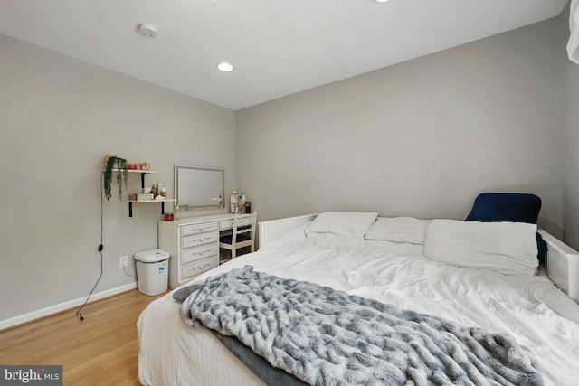 6622 Skyline Ct, Alexandria, VA 22307 - bedroom with wood finished floors, baseboards, and recessed lighting