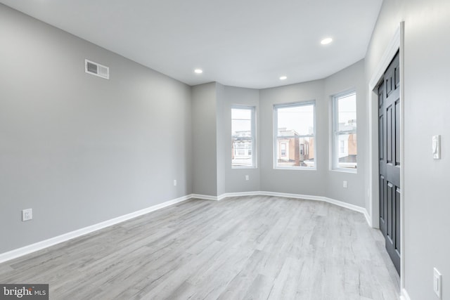 5229 Webster St, Philadelphia, PA 19143 - empty room featuring light wood-style floors, baseboards, and recessed lighting