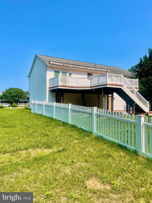 25795 Shamrock Ln, Mechanicsville, MD 20659 - rear view of house featuring a wooden deck