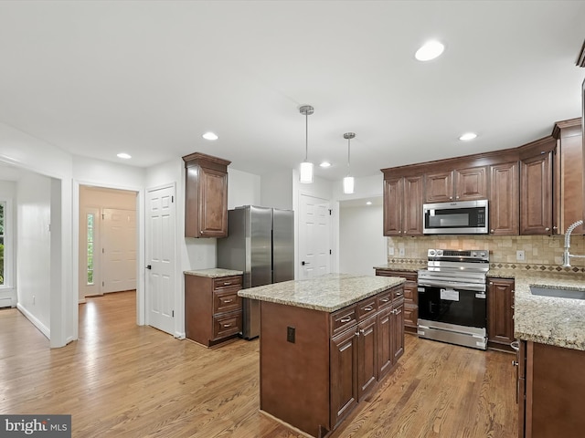 2500 Sams Creek Rd, Westminster, MD 21157 - kitchen featuring stainless steel appliances, light wood-style flooring, tasteful backsplash, and recessed lighting