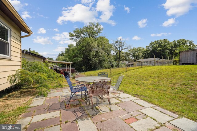 10520 Truxton Rd, Hyattsville, MD 20783 - view of patio with outdoor dining space