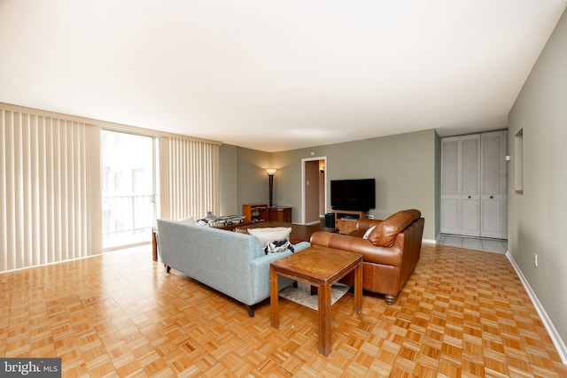 309 Florence Ave Unit 420-N, Jenkintown, PA 19046 - living room featuring baseboards