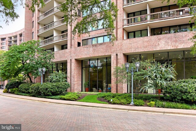 1805 Crystal Dr Unit 1110S, Arlington, VA 22202 - view of apartment building / complex