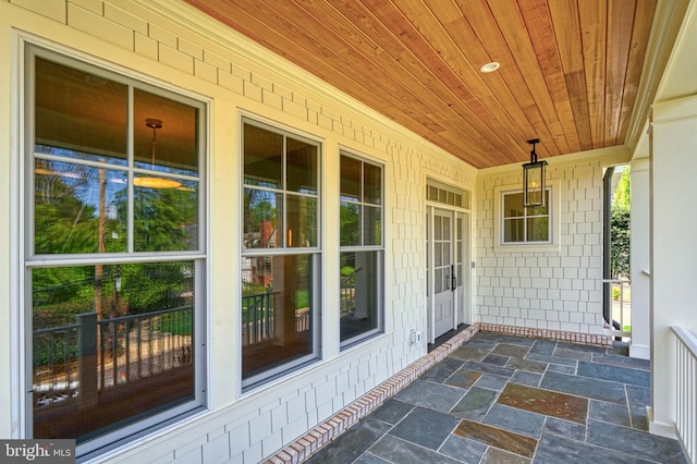 4740 34th Rd N, Arlington, VA 22207 - view of covered porch