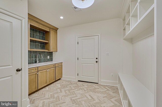 4740 34th Rd N, Arlington, VA 22207 - washroom featuring a sink, recessed lighting, and baseboards