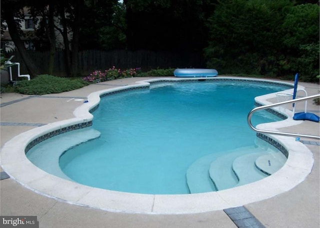 6 Keystone Way, Princeton Junction, NJ 08550 - view of swimming pool