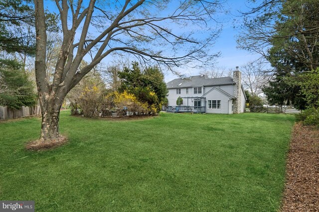 6 Keystone Way, Princeton Junction, NJ 08550 - view of yard with a wooden deck
