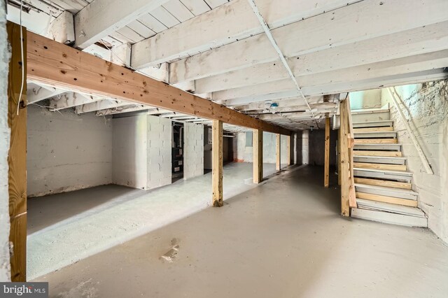 3711 Spaulding Ave, Baltimore, MD 21215 - unfinished below grade area with stairway