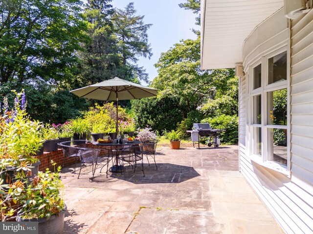 825 Parkes Run Ln, Villanova, PA 19085 - view of patio featuring outdoor dining area and a grill
