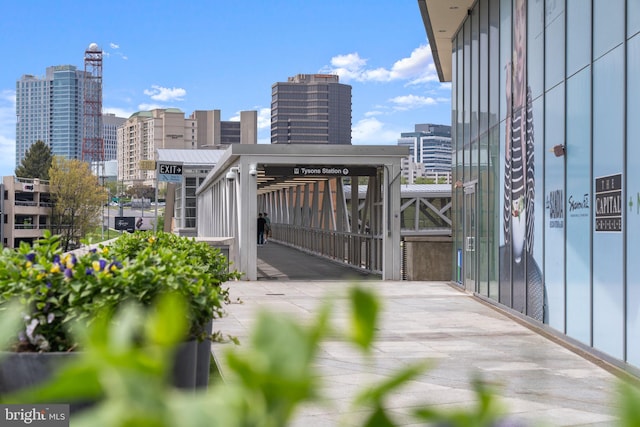 1632 Chain Bridge Rd, Mclean, VA 22101 - balcony with a city view