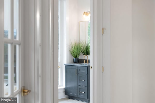 1632 Chain Bridge Rd, Mclean, VA 22101 - bathroom featuring plenty of natural light