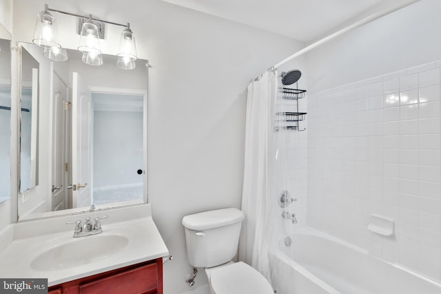 17301 Roundmont Pl, Round Hill, VA 20141 - bathroom with vanity, toilet, and shower / bath combo with shower curtain