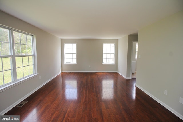 7 E Edgewater Ct, Sicklerville, NJ 08081 - empty room featuring dark wood finished floors and baseboards