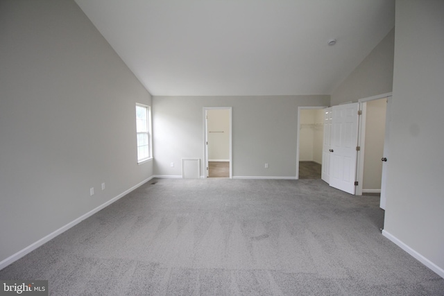 7 E Edgewater Ct, Sicklerville, NJ 08081 - carpeted empty room featuring high vaulted ceiling and baseboards