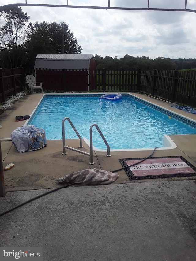 28 Kough Rd, Newville, PA 17241 - view of swimming pool with a fenced backyard