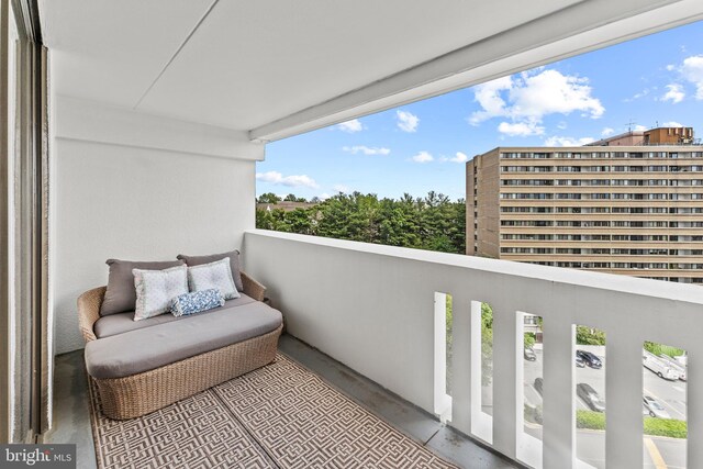 6101 Edsall Rd Unit 1111, Alexandria, VA 22304 - view of balcony