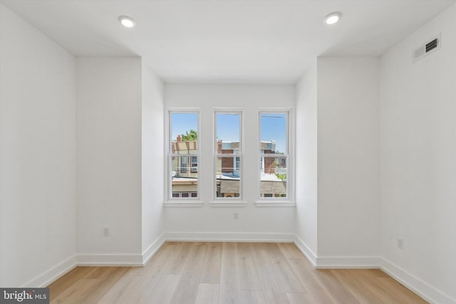 1910 E Atlantic St, Philadelphia, PA 19134 - empty room with light wood-style floors, recessed lighting, and baseboards