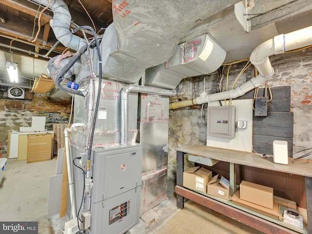 142 E New St, Lancaster, PA 17602 - utilities with electric panel
