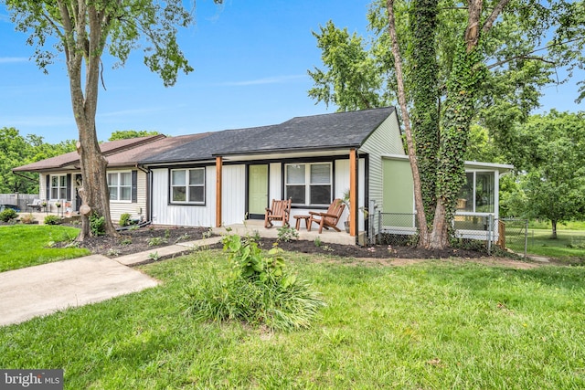 318 Mayfield Ct, Westminster, MD 21158 - single story home with covered porch and a shingled roof