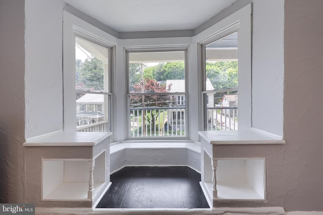 143 Hanover St, Glen Rock, PA 17327 - detailed view of wood finished floors and a textured wall