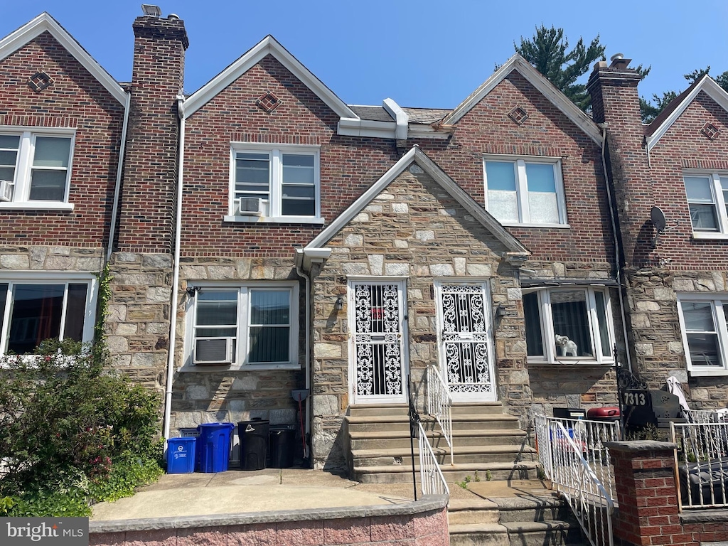 7315 Pittville Ave, Philadelphia, PA 19126 - view of property featuring stone siding