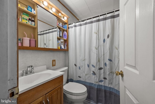35 Long Loop Rd, Levittown, PA 19056 - full bath with vanity and a shower with shower curtain