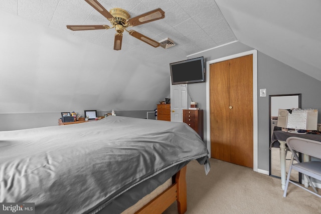 35 Long Loop Rd, Levittown, PA 19056 - bedroom featuring light colored carpet, lofted ceiling, and a ceiling fan