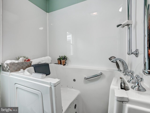 2411 Ruth Ave, Sparrows Point, MD 21219 - view of bathroom